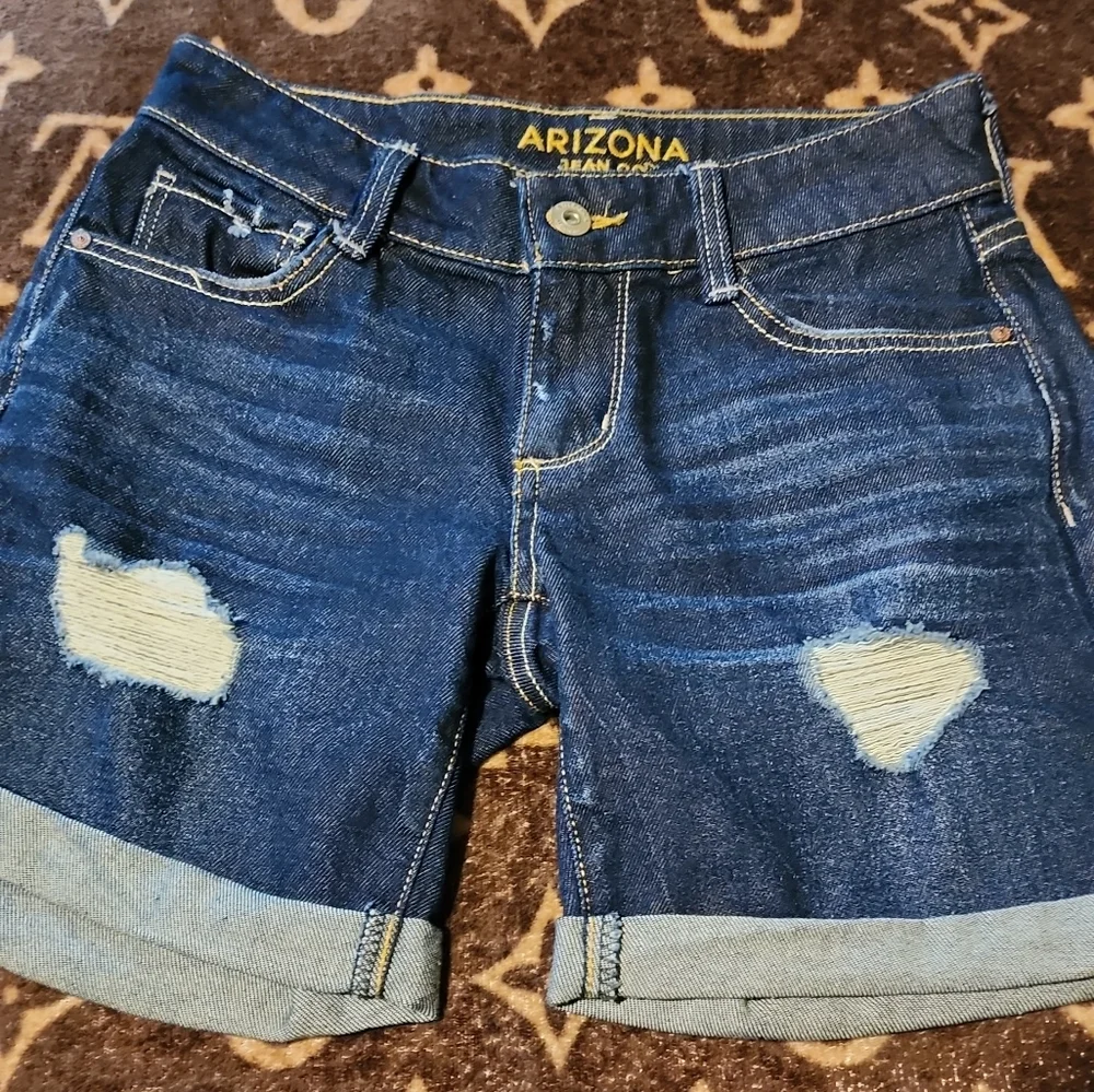 Good condition shorts - Picture 1 of 1